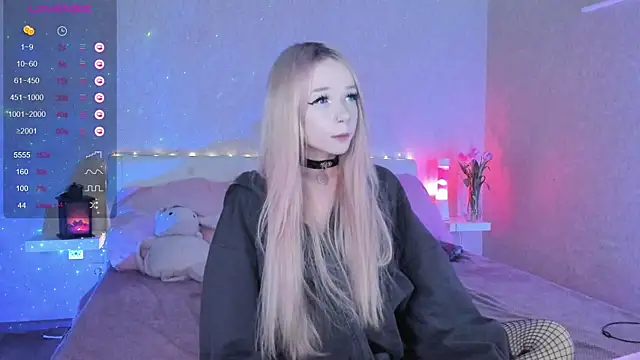 Misty Shadow online show from March 7, 2025, 6:54 pm