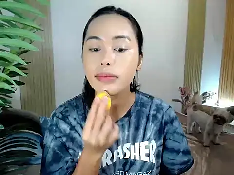 HeavenlyStar online show from September 19, 2025, 6:45 pm