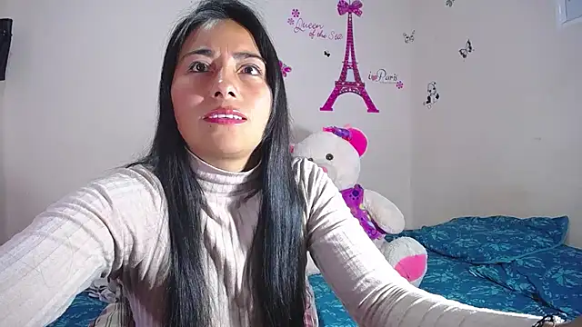 hanna girl21 online show from April 30, 2026, 2:13 pm