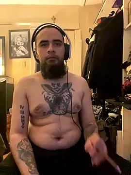 cnasty5621333 online show from November 15, 2025, 12:25 am