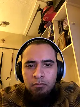 cnasty5621333 online show from November 18, 2025, 8:06 am