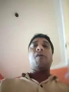 Snapshot of divakar2022 chatting on November 5, 2025, 5:16 pm divakar2022 online show from November 5, 2025, 5:16 pm