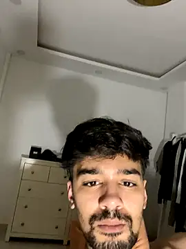 Snapshot of Hermanooooooo chatting on January 8, 2026, 1:11 am Hermanooooooo online show from January 8, 2026, 1:11 am