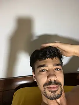 Hermanooooooo online show from May 11, 2026, 1:45 pm