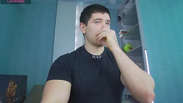 Arilas  online show from March 13, 2025, 7:20 am