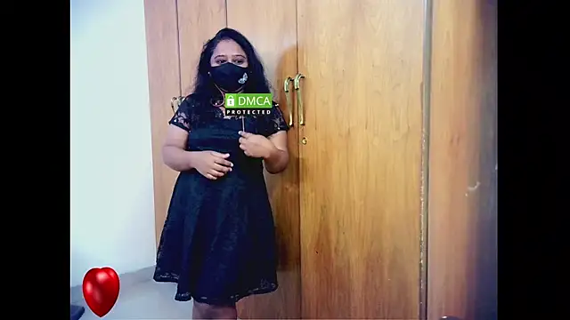 sexynayan23 online show from September 27, 2025, 5:35 am