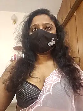 sexynayan23 online show from September 9, 2025, 4:44 am