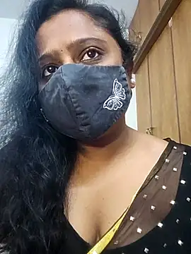 sexynayan23 online show from October 3, 2025, 11:56 am