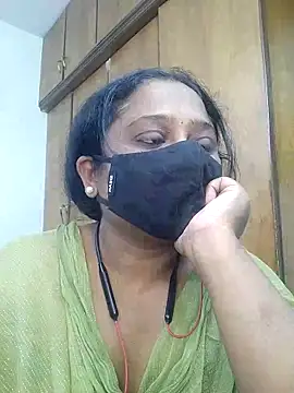Snapshot of sexynayan23 chatting on May 2, 2026, 5:23 am sexynayan23 online show from May 2, 2026, 5:23 am