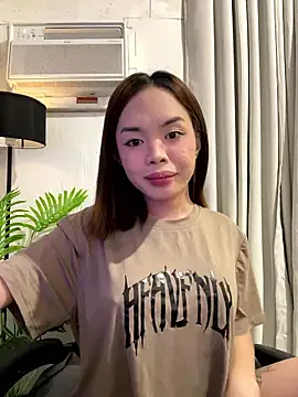 Snapshot of SweetCheska19 chatting on January 8, 2026, 4:24 pm SweetCheska19 online show from January 8, 2026, 4:24 pm