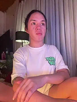 Snapshot of SweetCheska19 chatting on February 24, 2026, 6:58 am SweetCheska19 online show from February 24, 2026, 6:58 am