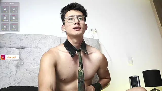  Alexxx online show from October 17, 2025, 10:55 pm