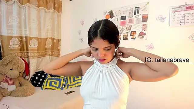 ValienteGirl  online show from February 8, 2025, 3:52 am