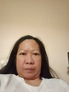 Snapshot of Sweet_Lady30 chatting on August 2, 2026, 8:17 pm Sweet Lady30 online show from August 2, 2026, 8:17 pm