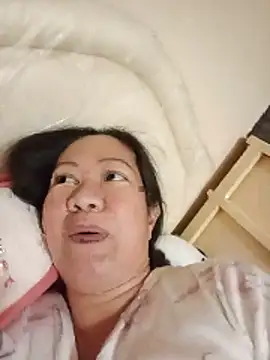 Snapshot of Sweet_Lady30 chatting on June 6, 2026, 8:25 pm Sweet Lady30 online show from June 6, 2026, 8:25 pm