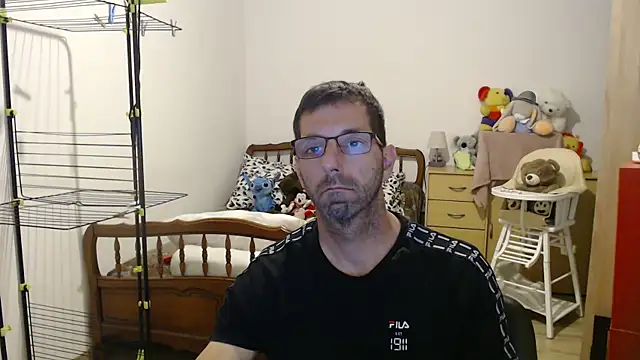 steph19x5 online show from May 6, 2026, 8:35 pm