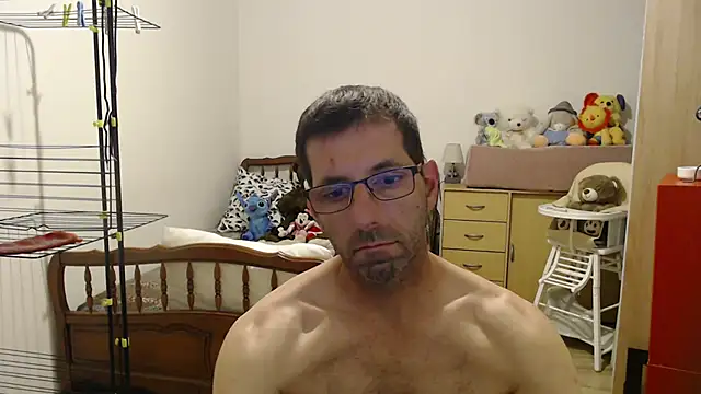 Snapshot of steph19x5 chatting on May 13, 2026, 8:27 pm steph19x5 online show from May 13, 2026, 8:27 pm