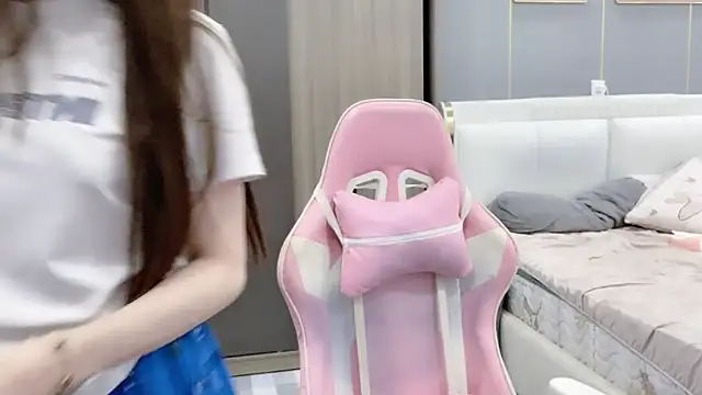 ANNA102 online show from March 10, 2026, 7:34 am