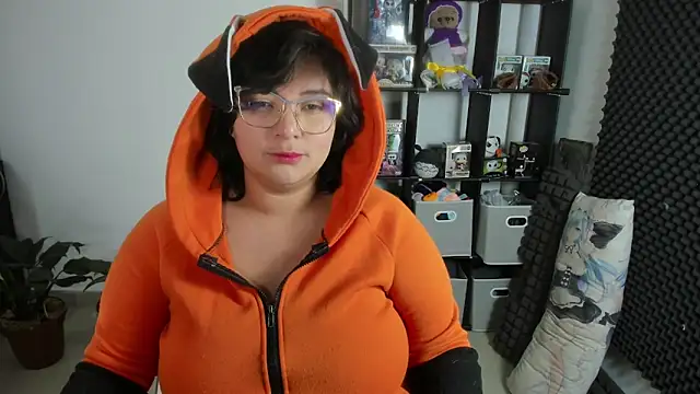 aika-dreams online show from March 3, 2025, 12:06 pm