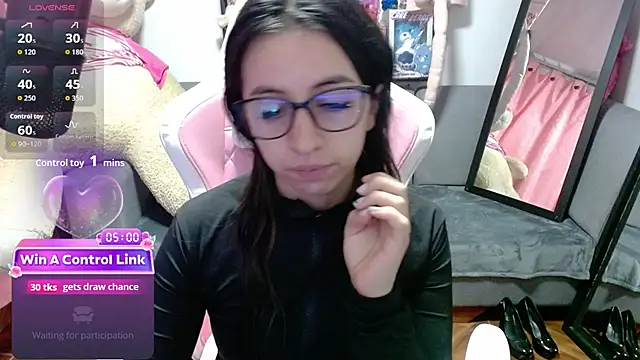 Maggie Fox3 online show from March 18, 2026, 3:09 am