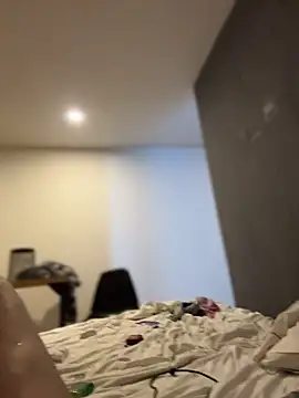 stormytt  online show from February 27, 2026, 5:18 am