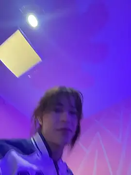 stormytt  online show from February 18, 2026, 6:48 pm