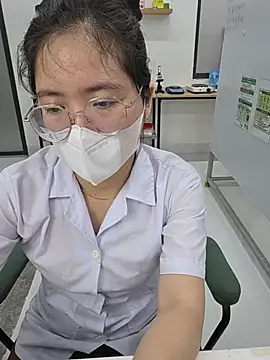 Snapshot of HinaLovely chatting on July 7, 2026, 5:10 am HinaLovely online show from July 7, 2026, 5:10 am
