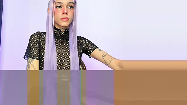 Varya Ferreira online show from November 7, 2025, 1:54 am