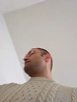 Snapshot of enricso chatting on February 17, 2025, 2:17 pm enricso online show from February 17, 2025, 2:17 pm