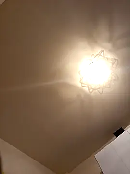 Snapshot of enricso chatting on April 2, 2026, 1:29 pm enricso online show from April 2, 2026, 1:29 pm