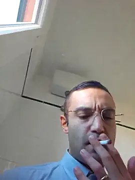 Snapshot of enricso chatting on November 4, 2025, 9:35 am enricso online show from November 4, 2025, 9:35 am