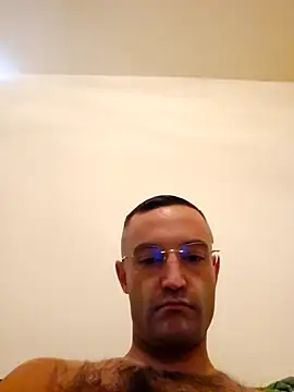 Snapshot of enricso chatting on October 12, 2025, 11:11 am enricso online show from October 12, 2025, 11:11 am