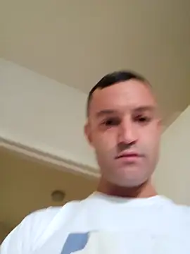 Snapshot of enricso chatting on January 15, 2026, 1:47 pm enricso online show from January 15, 2026, 1:47 pm