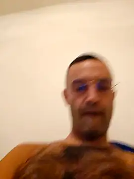 Snapshot of enricso chatting on September 30, 2025, 12:44 pm enricso online show from September 30, 2025, 12:44 pm