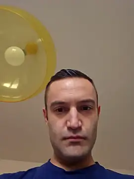 Snapshot of enricso chatting on November 1, 2025, 8:41 am enricso online show from November 1, 2025, 8:41 am