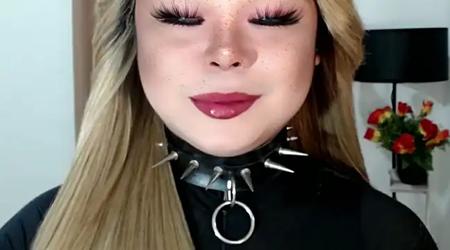 Mistress DOMnicaaxx online show from March 21, 2025, 1:01 pm