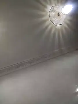 naghmi12 online show from November 4, 2025, 4:55 pm