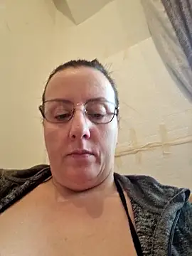 Goodass7 online show from October 17, 2025, 8:06 am