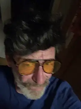 maxximere online show from February 5, 2026, 6:59 pm