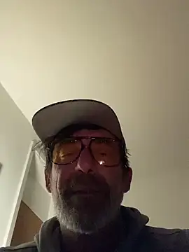 maxximere online show from February 10, 2026, 11:26 pm