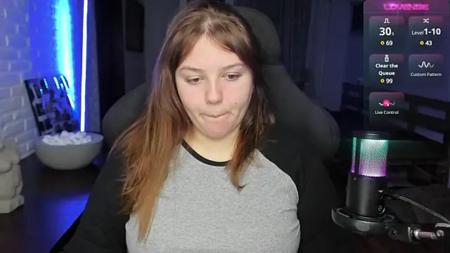 XNirvanaX online show from February 25, 2025, 2:36 am