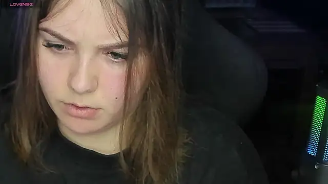 XNirvanaX online show from September 27, 2025, 4:18 am