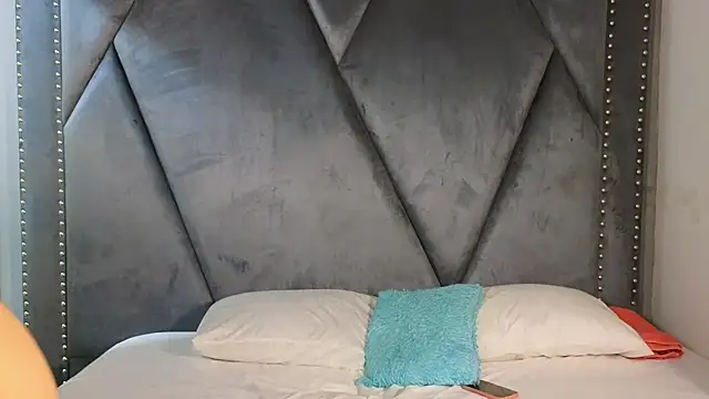 SexyLeilaa online show from March 1, 2025, 3:53 am