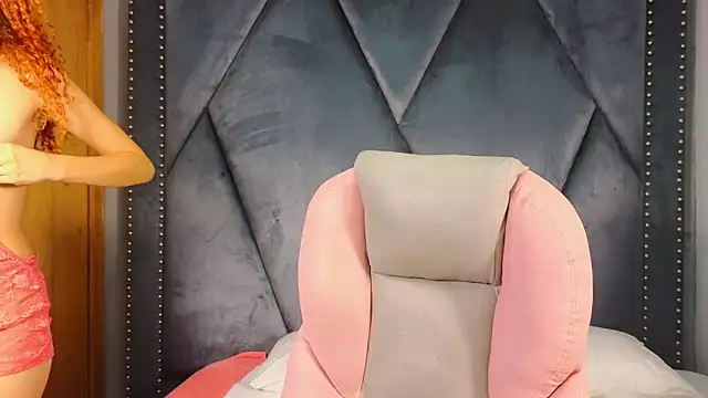 SexyLeilaa online show from March 5, 2025, 12:27 am