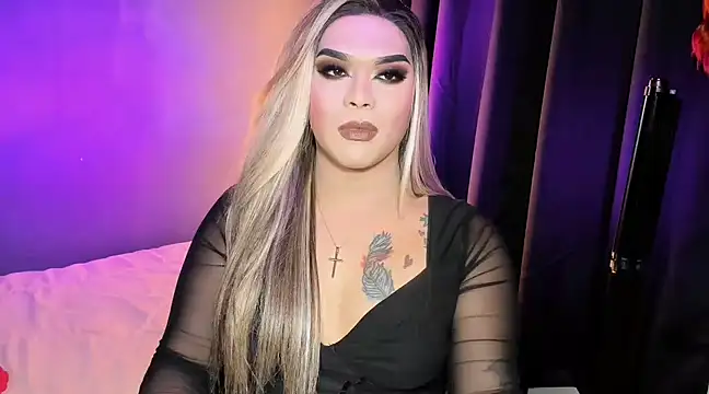 VictoriaEliz online show from March 17, 2025, 6:00 pm