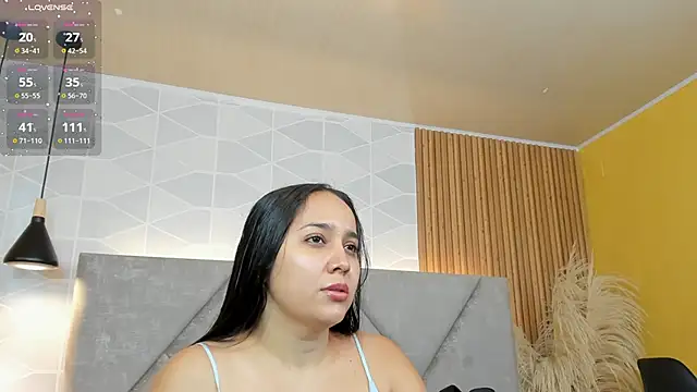 Sammy Fit  online show from May 1, 2026, 12:21 pm