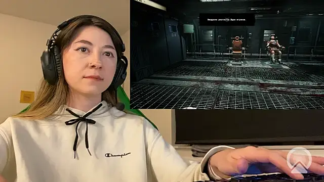 chibi moon  online show from March 18, 2026, 8:10 pm