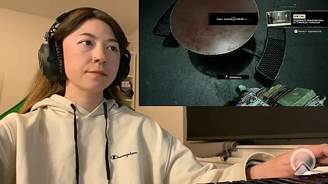 chibi moon  online show from March 4, 2026, 7:54 pm