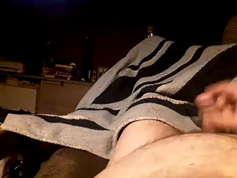 ciruelo1 online show from June 1, 2026, 7:24 pm