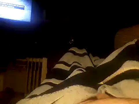 ciruelo1 online show from December 18, 2025, 8:23 pm